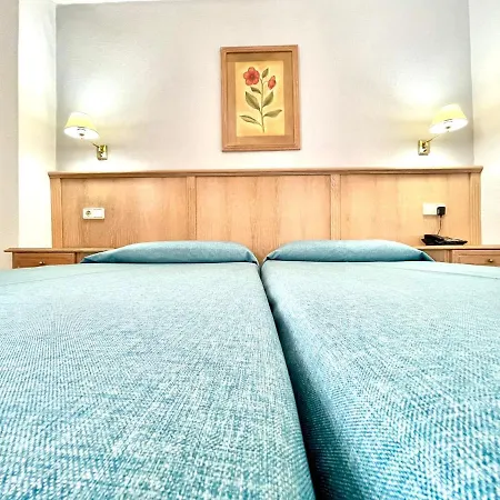 Apartamento Estudio Pp Con Wifi,piscina En Azotea, Sin Balcon *