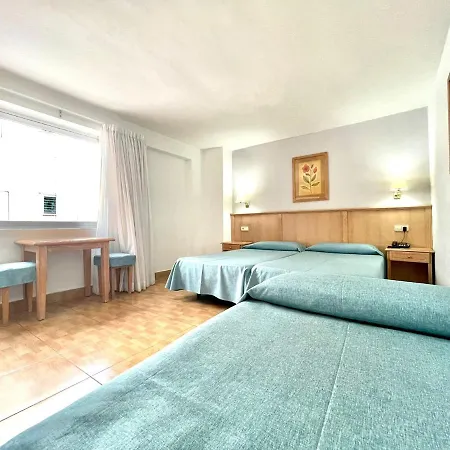 Apartamento Estudio Pp Con Wifi,piscina En Azotea, Sin Balcon