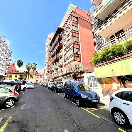 Apartamento Estudio Pp Con Wifi,piscina En Azotea, Sin Balcon
